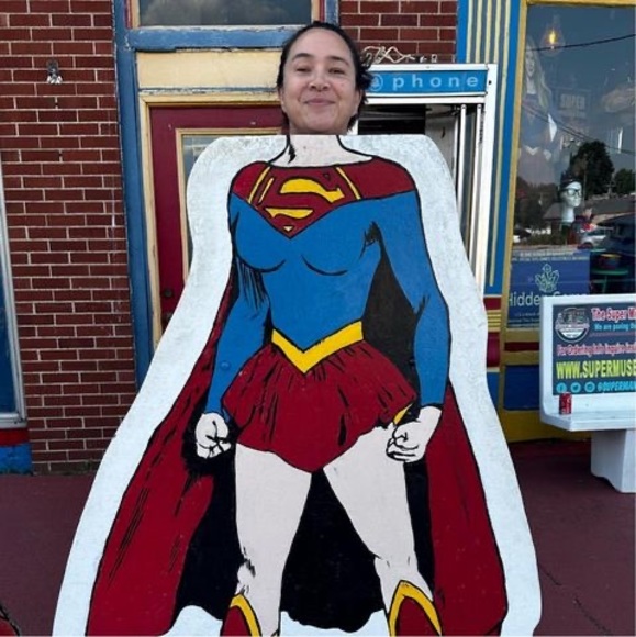 Meet your Posher, Toni - Picture 1 of 1